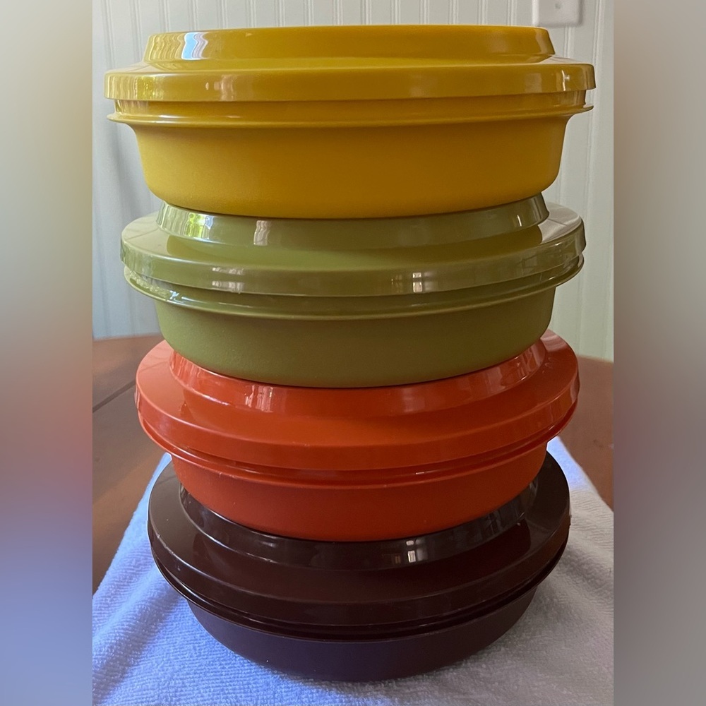 Vintage 1970’s Tupperware Bowl & Plate Set Orange, Yellow, Green & Brown